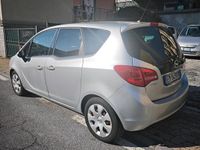 Usata Opel Meriva 95 CV (69 kW) 2012 Grigio Monovolume