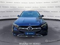 Usata Mercedes C220 Premium 200 CV (147 kW) 2022 Blu Station wagon