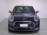 Usata Mini Cooper SE 135 kW (184 CV) 2022 Enigmatic black mini yours Utilitaria