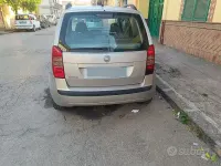 Occasion Fiat Idea 95 ch (69 kW) 2005 Gris Monospace
