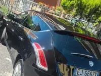 Usata Lancia Delta 120 CV (88 kW) 2011 Nero Utilitaria