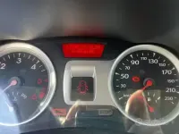 Usado Renault Clio II 68 CV (50 kW) 2009 Negro Berlina