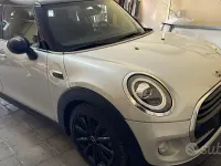 Usata Mini Cooper D 116 CV (85 kW) 2018 Utilitaria