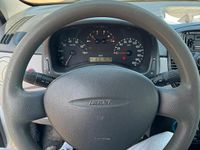 Usata Fiat Punto 60 CV (44 kW) 2003 Bianco Utilitaria