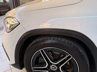 Usata Mercedes GLA200 Premium 150 CV (110 kW) 2022 Bianco SUV