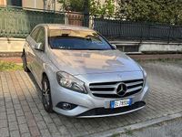 Usata Mercedes A180 109 CV (80 kW) 2013 Argento Berlina