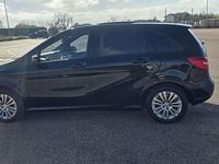 Begagnad Mercedes B200 Executive 156 HK (114 kW) 2015 Minibuss