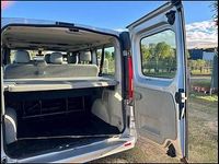 Usata Opel Vivaro 120 CV (88 kW) 2011 Grigio Monovolume