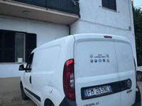 Usata Fiat Doblò Active 95 CV (69 kW) 2017 Bianco Monovolume