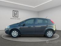 Usata Fiat Punto Lounge 95 CV (69 kW) 2017 Grigio Utilitaria