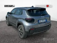 Nuova Jeep Avenger Longitude 101 CV (74 kW) 2026 Grigio SUV