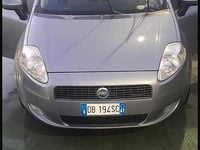 Usata Fiat Grande Punto Sport 90 CV (66 kW) 2006 Grigio Utilitaria