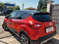Usata Renault Captur 90 CV (66 kW) 2017 Rosso SUV