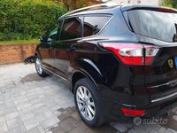 Usata Ford Kuga Vignale 179 CV (131 kW) 2019 Nero SUV
