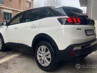 Usata Peugeot 3008 119 CV (87 kW) 2017 Bianco SUV