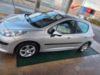 Usata Peugeot 207 70 CV (51 kW) 2007 Grigio Berlina