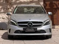 Usata Mercedes A180 109 CV (80 kW) 2017 Grigio Utilitaria