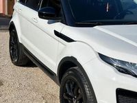 Usata Land Rover Range Rover evoque R-Dynamic 150 CV (110 kW) 2020 Bianco SUV