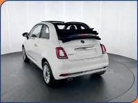 Usado Fiat 500C Dolcevita 70 CV (51 kW) 2024 Blanco Descapotable