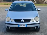 Usata VW Polo Trendline 75 CV (55 kW) 2003 Grigio Berlina