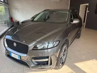 Usata Jaguar F-Pace R-Sport 241 CV (177 kW) 2017 Grigio SUV