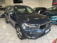 Usata Volvo XC40 Momentum 163 CV (119 kW) 2021 Blu/azzurro SUV