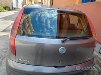 Usata Fiat Punto 69 CV (50 kW) 2005 Berlina
