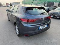 Usata Renault Mégane IV Equilibre 116 CV (85 kW) 2022 Grigio Berlina