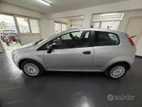Usata Fiat Grande Punto 65 CV (47 kW) 2008 Grigio Utilitaria