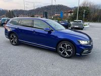 Usata VW Passat Executive 200 CV (147 kW) 2021 Blu/azzurro Station wagon