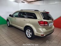Usata Fiat Freemont Urban 140 CV (102 kW) 2011 Beige SUV