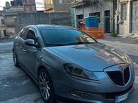 Usata Lancia Delta 120 CV (88 kW) 2010 Grigio Utilitaria