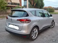Usata Renault Scénic III Intens 110 CV (80 kW) 2017 Grigio Monovolume