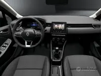 Novo Renault Clio V Evolution 90 HP (66 kW) 2026 Cinzento Sedan
