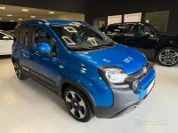 Usata Fiat Panda Cross Cross 69 CV (50 kW) 2025 Blu/azzurro Utilitaria