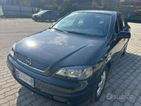 Usata Opel Astra 75 CV (55 kW) 2003 Nero Berlina
