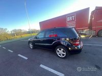 Usata Mercedes ML320 224 CV (164 kW) 2006 Blu SUV