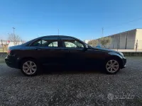 Usata Mercedes C180 120 CV (88 kW) 2013 Nero Berlina