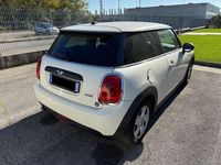 Usata Mini ONE 75 CV (55 kW) 2015 Beige Utilitaria