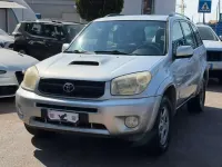 Usata Toyota RAV4 116 CV (85 kW) 2004 Grigio SUV