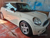 Usata Mini ONE Pepper 95 CV (69 kW) 2008 Beige Utilitaria