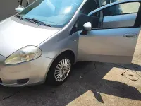 Usata Fiat Grande Punto 65 CV (47 kW) 2010 Grigio Utilitaria