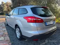 Usata Ford Focus Titanium 120 CV (88 kW) 2016 Grigio Station wagon