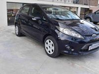 Usata Ford Fiesta 70 CV (51 kW) 2011 Blu Berlina
