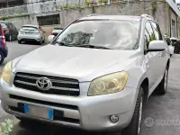 Usata Toyota RAV4 136 CV (100 kW) 2007 Grigio SUV