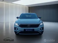 Usata VW T-Roc Edition 116 CV (85 kW) 2024 Giallo SUV
