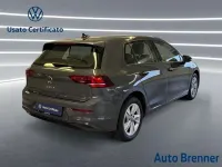 Usata VW Golf VIII Life 116 CV (85 kW) 2025 Dolphine grau Berlina