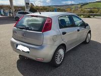 Usata Fiat Grande Punto 75 CV (55 kW) 2014 Grigio Utilitaria