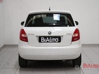 Usata Skoda Fabia Ambition 75 CV (55 kW) 2014 Bianco Berlina