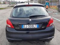 usata Peugeot 207 1.6 HDI 93CV 5 p